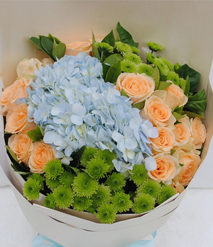 Blue Hydrangeas, Roses Mixed Flower To China