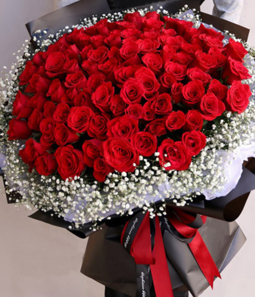 99 red roses